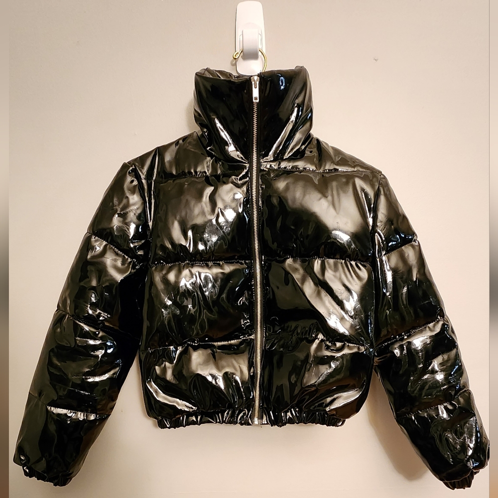 PLT Pretty Little Thing Black Shine Puffer Patent Leather Jacket Coat Size 4